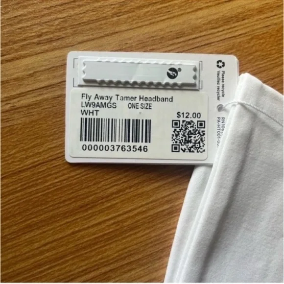 Lululemon Fly Away Tamer Headband in White - Picture 6 of 11